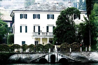 Clooney keen on selling villa to Tom Cruise