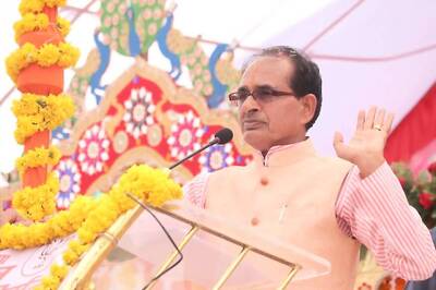 MP CM Chouhan Calls Off Jan Ashirwad Yatra Early, Kamal Nath Blames Public Disenchantment