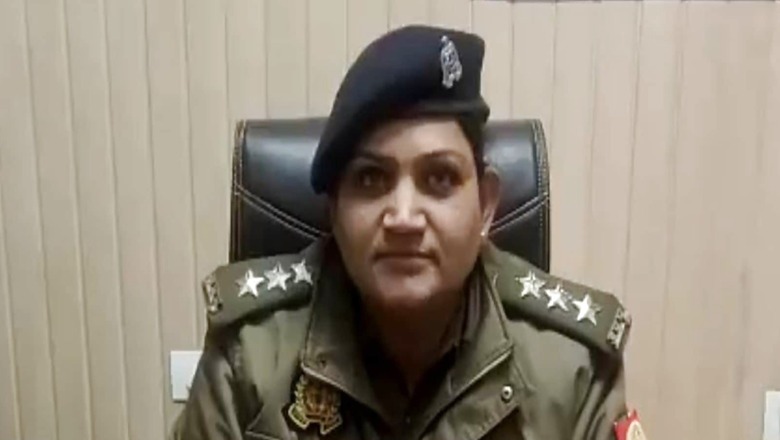 Ghaziabad: Fight Breaks Out Among Women Over Keeping Stray Dogs in Housing Complex