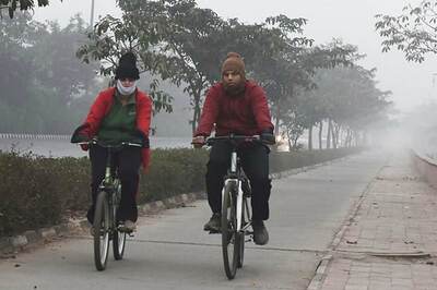 Delhi Wakes Up to Cold Morning as Minimum Temp Settles at 10.3 Degrees