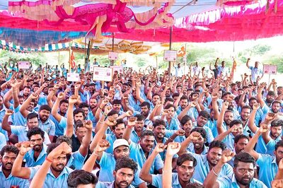 Workers Call off Over a Month-long Strike at Samsung's Tamil Nadu Plant