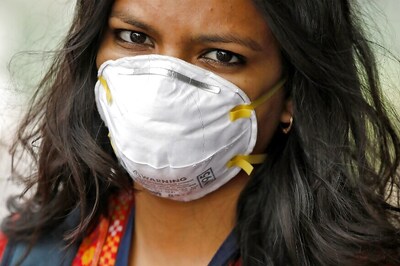 Delhi Air Quality Improves Slightly, But It’s 'Not Safe to Breathe Yet’