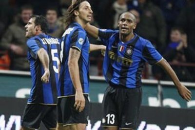 Inter beat Chievo, go nine points clear