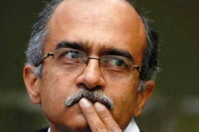 After CJI Slams Unrestrained Criticism of Judges, SC to Take Up Contempt Plea Against Prashant Bhushan Today