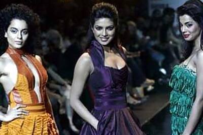 In Pics: Priyanka, Kangana sizzle on the ramp