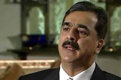 Pak SC convicts Gilani in contempt case, no prison