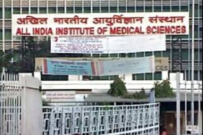 AIIMS docs suspend strike