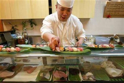Japanese chefs to open Sushi school in UK