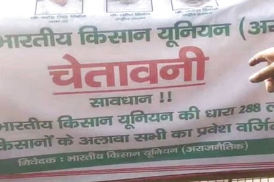 After 32 Yrs, Bhartiya Kisan Union Implements Its Sec 288 Against Section 144 at Delhi-Ghaziabad Border