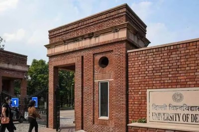 SOL Signs MoU with Over 40 Delhi University Colleges to Hold Offline Classes for Students