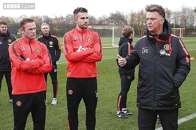 Injury-plagued Manchester United face tough trip to Arsenal