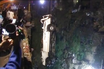 13 Dead, 2 Injured as Mini-Bus Plunges Into River in Maharashtra's Kolhapur