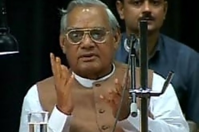 Bestow Bharat Ratna on Atal, Advani asks Centre