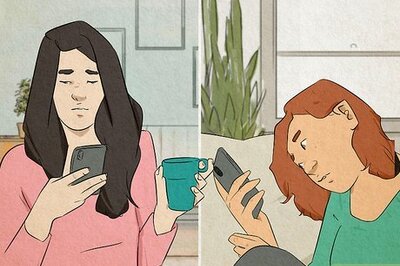 10 Sad Face Emojis & Their Meanings