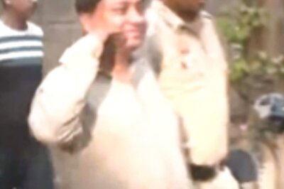 Jahangirpuri Clash: Prime Accused Ansar Enters Rohini Court in ‘Pushpa’ Style | Watch