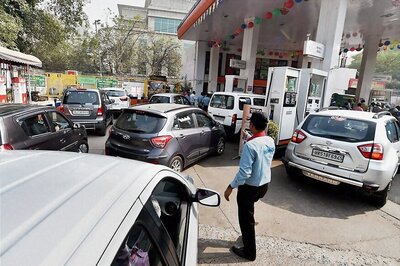 Petrol Price Hiked by Rs 2.21 a Litre, Diesel Dearer by Rs 1.79 on Global Rise