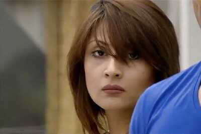 Bigg Boss: Don't get personal Urvashi, says Bakhtiyar