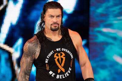 WWE SmackDown Results: Universal Champ Roman Reigns Takes Out Rey and Dominik Mysterio