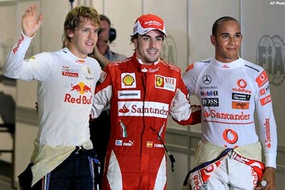 Alonso takes pole for Singapore GP