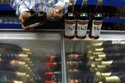 SC asks Kerala not to cancel licences of hotels selling alcohol till Thursday