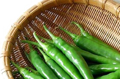 Interesting Facts And Health Benefits Of Green Chillies Will Surprise You