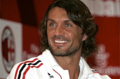 Paolo Maldini says yes to Italy comeback