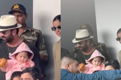 Ranbir Kapoor Holds Raha In Arms, Greets Paparazzi With Big Smile; Alia Bhatt Joins Them | Video