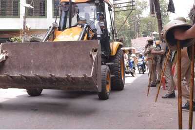 No Stay on 'Bulldozer Action' in UP, SC Sets 3-Day Deadline for Govt to Reply on Plea Against Demolitions Post Kanpur Violence