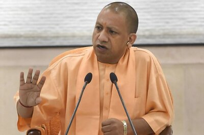 As Covid-19 Cases Cross 3,000-Mark in UP, CM Yogi Asks Officials to Conduct Special Review of Agra, Kanpur and Meerut