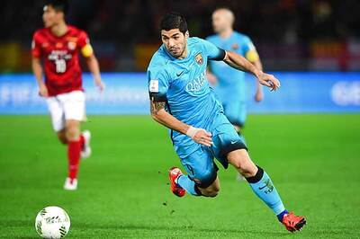 Barcelona coach hails Luis Suarez