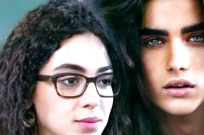 A New 'Epidemic': AI Girlfriends Are Posing a Threat to Men, Here's How