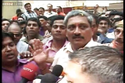 Goa CM accuses Nigerian envoy of sending offensive SMSes to policeman