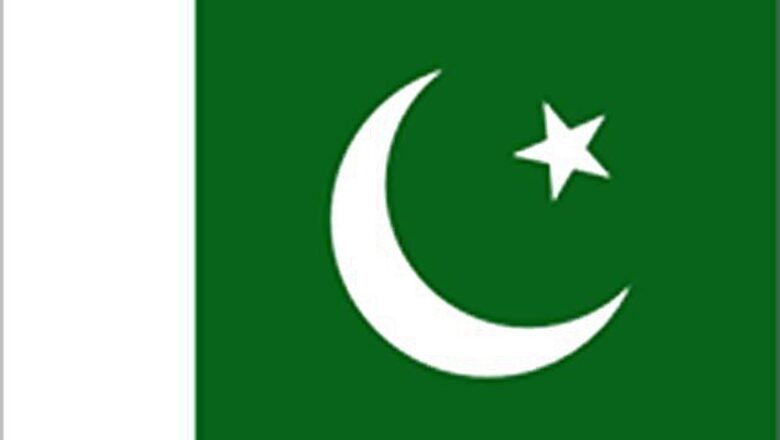 Pak: Men charged with blasphemy for damaging temple
