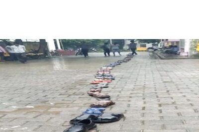 Viral Video Shows Long Line of Shoes Outside Vaccination Centre in UP’s Barabanki