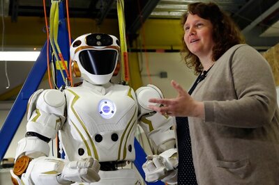 NASA Valkyrie Robots to Help Humans Find Home on Mars