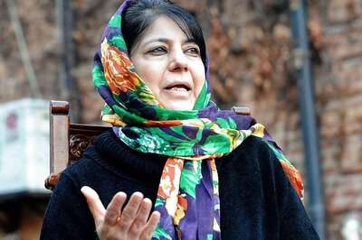 Invoking Vajpayee, Mehbooba Asks PM to Open Dialogue With J&K People