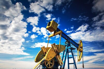 These are the Health Hazards and Consequences of Living Close to Oil and Gas Chambers