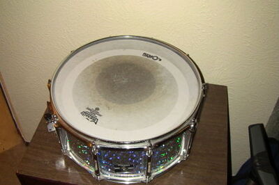 How to Replace and Tune a Snare Drum Head