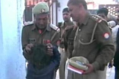 UP cops who beat up six-yr-old girl surrender