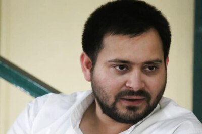 Tejashwi Yadav Flays Nitish Kumar for Sharing Stage With His 'Lover' Amit Shah in Delhi