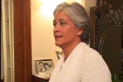 SP's Nafisa Ali files nomination from Lucknow