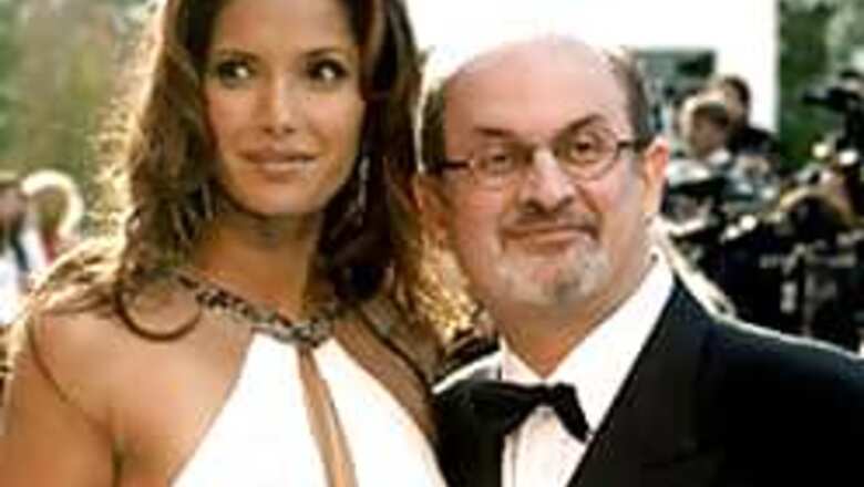 Guess who's cosying up with Salman Rushdie?