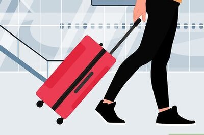 How to Avoid Airline Baggage Fees