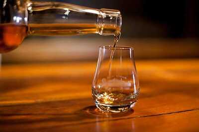 Chinese Writer Forked Out $10,000 on Single Shot of Vintage Whisky. It Was Fake