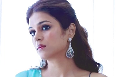 Actress Shraddha Das Raises Temperatures In Turquoise Saree