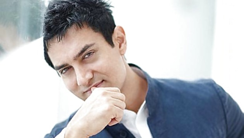 Lawyer files case against Aamir Khan over nude 'PK' poster