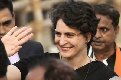 Priyanka Gandhi's Action Shows Her Indira-like Sensitivity, Says Madhya Pradesh Congress