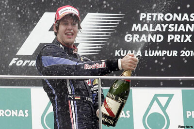 Vettel and 'Luscious Liz' show title potential