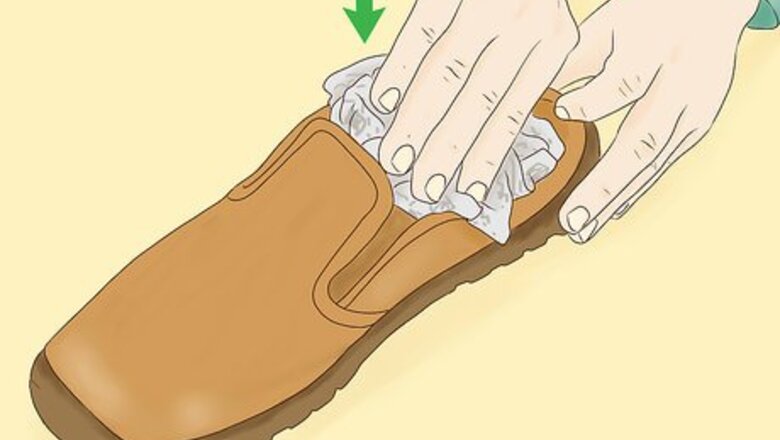 How to Weather Leather