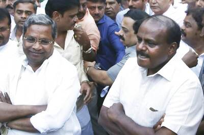 Siddaramaiah, Kumaraswamy Try to Pacify Revolting Cong MLAs as New Crisis Brews in Karnataka